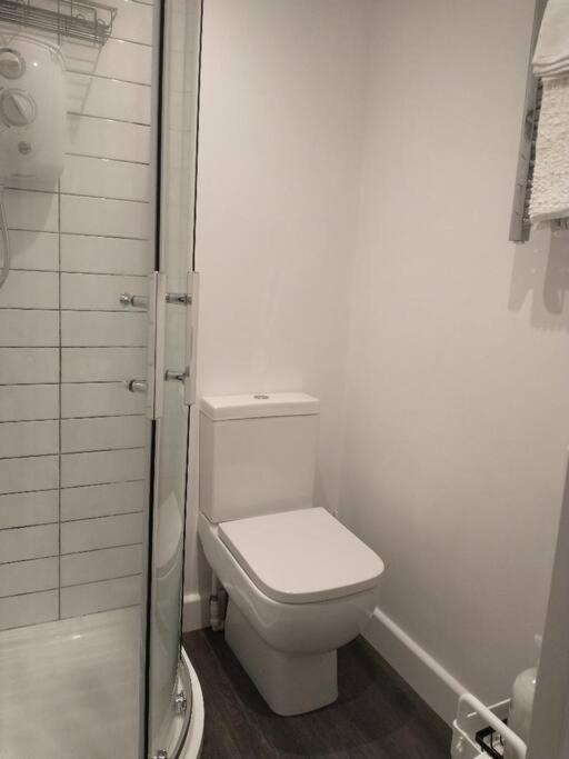 Cosy Garden Studio Room Minimum Two Night Booking Μπράιτον Εξωτερικό φωτογραφία